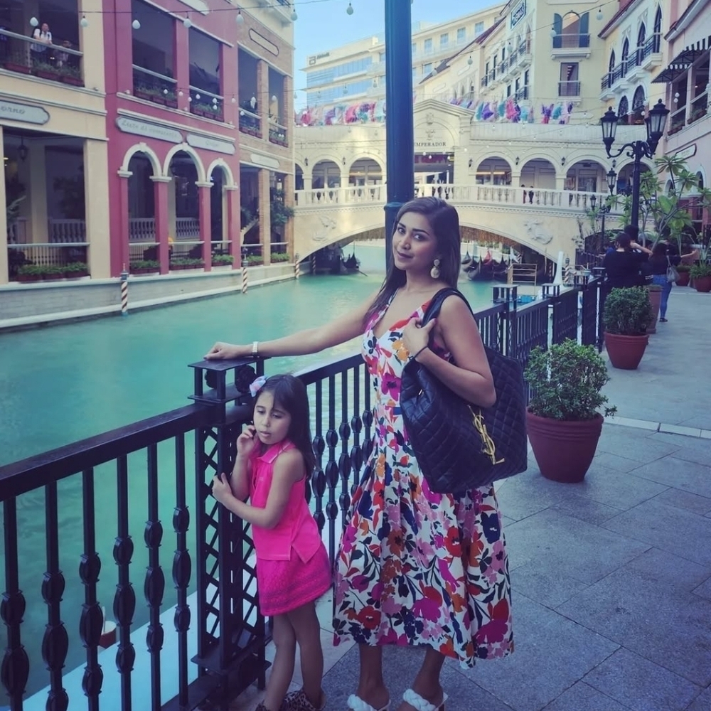 Floral Sleeveless Dress - Red and Pink